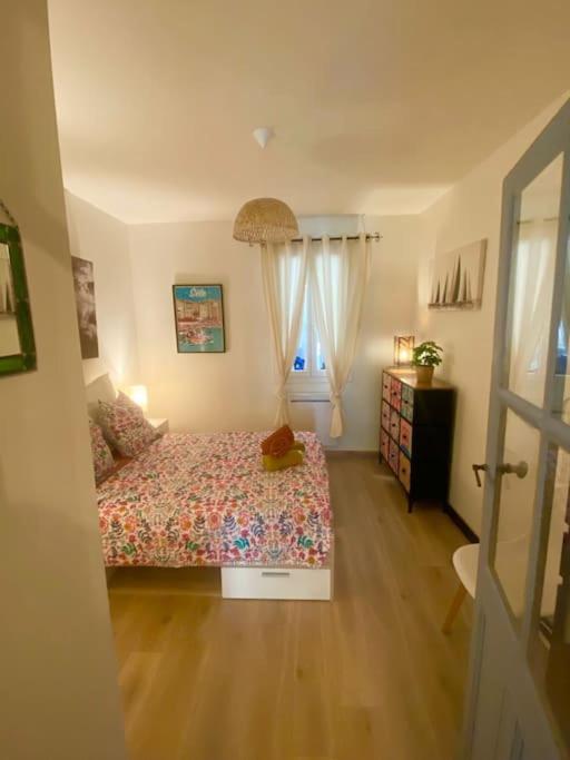 Appartement Neuf Cosy Centre Ville Quartier Haut Sète Extérieur photo